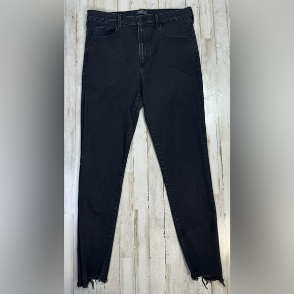 Abercrombie & Fitch Denim - Abercrombie & Fitch Jeans Women 33/ 16 Black Denim Ultra High Rise Super Skinny